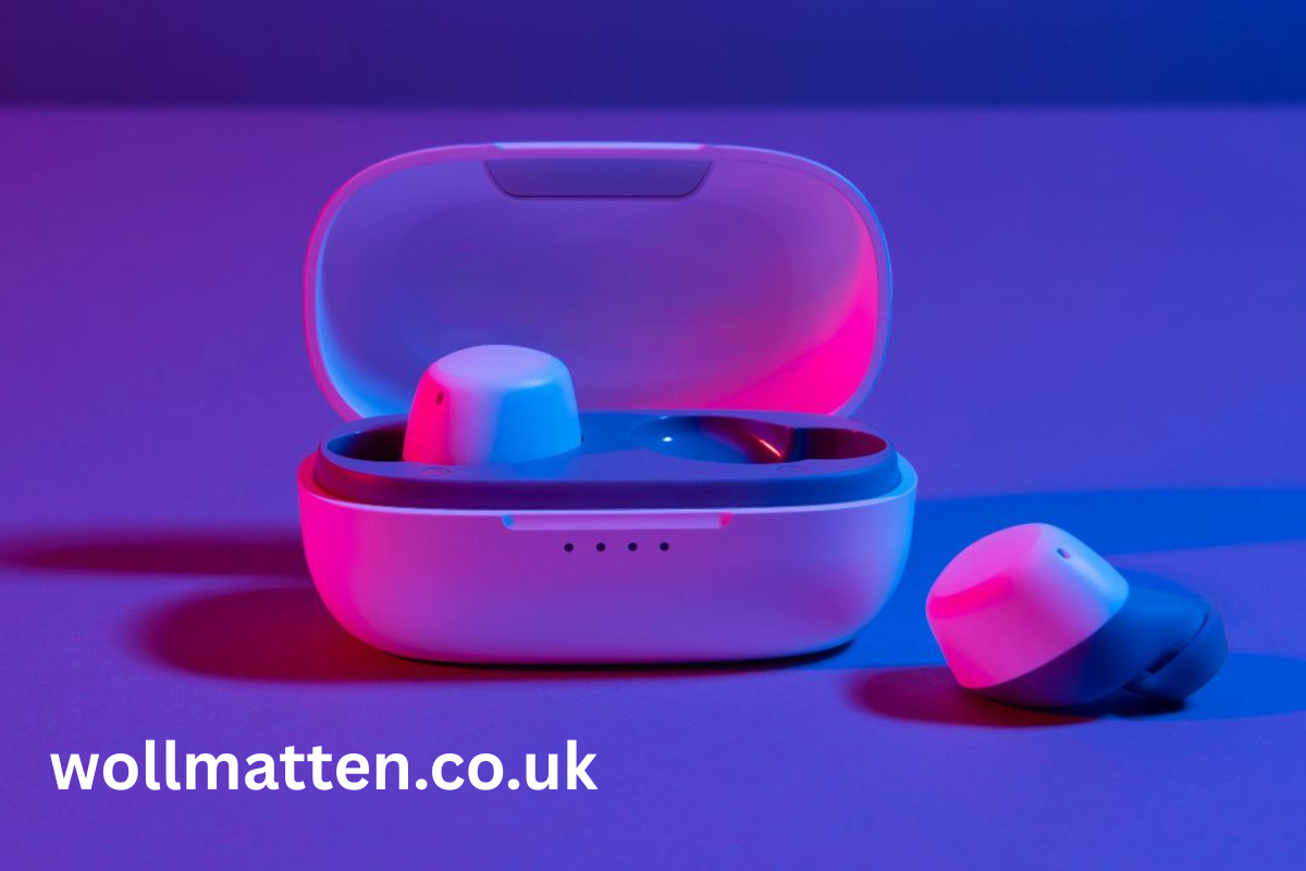 Best Wireless Earbuds Under 200 Dollars 2024